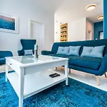 Aquamarine Sea View דירה זאדאר