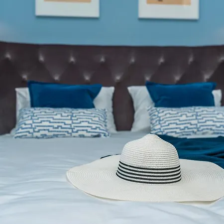 Aquamarine Sea View Zara