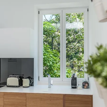 Aquamarine Sea View 아파트