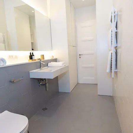 Aquamarine Sea View 아파트 자다르