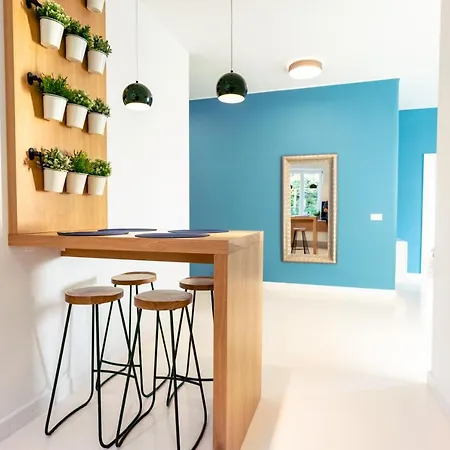 Aquamarine Sea View 아파트