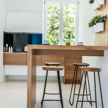 公寓 海蓝宝石海景公寓 *