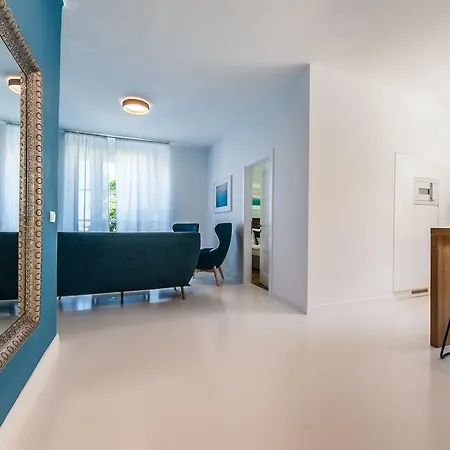 海蓝宝石海景公寓 * 扎达尔